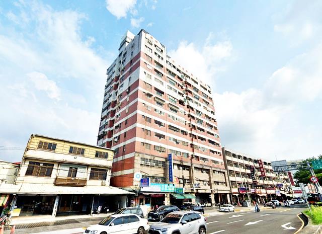 斗六市大學路凱悅名宮