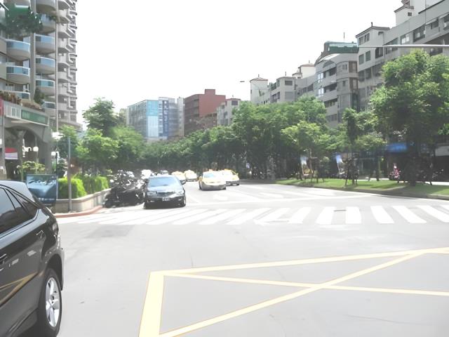 台北士林大樓_華廈_低公設比3房法拍-8