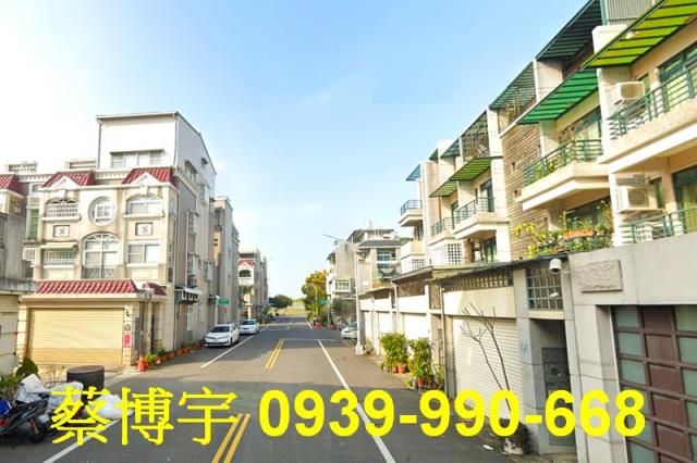 西區大富西街法拍別墅