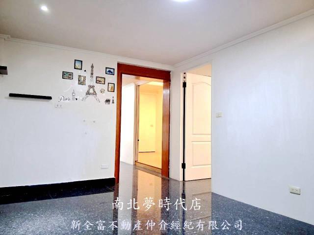 東區華廈