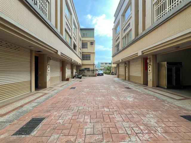 台中大肚透天-0