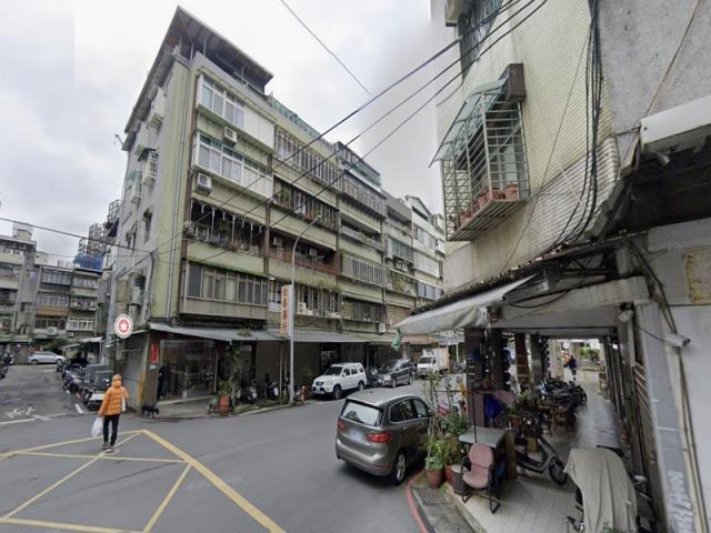 台北信義區公寓_三樓法拍-9
