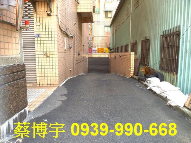 西屯區西屯路熊貓天下