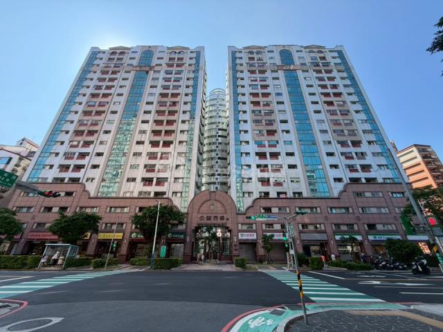 新北淡水大樓拍賣-1