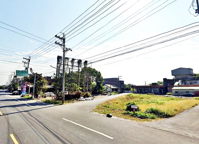 崙背鄉東興路透天