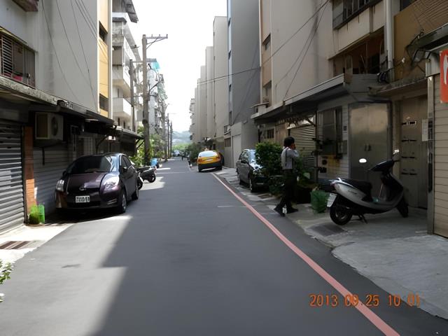 安樂區拍賣公寓-3
