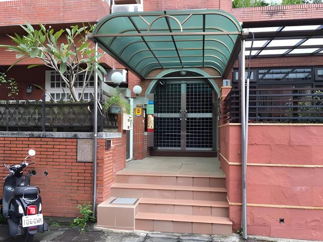 內湖華廈拍賣-1