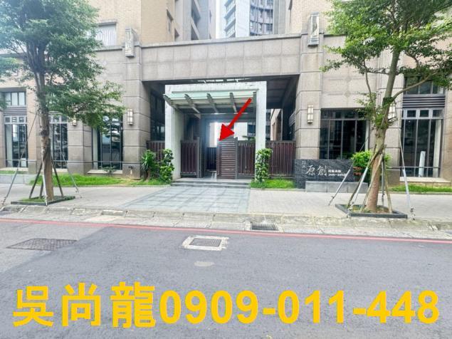 東區法拍大樓-3
