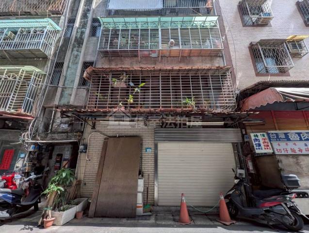 三重公寓法拍-1