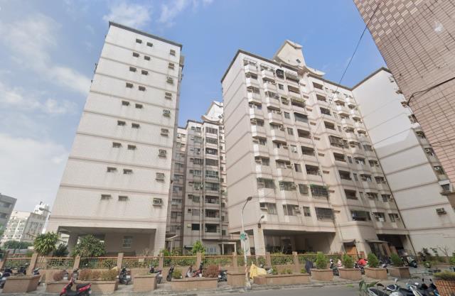 楠梓拍賣大樓-5