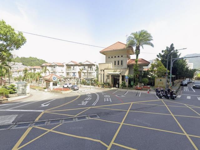 新北新店透天拍賣-11