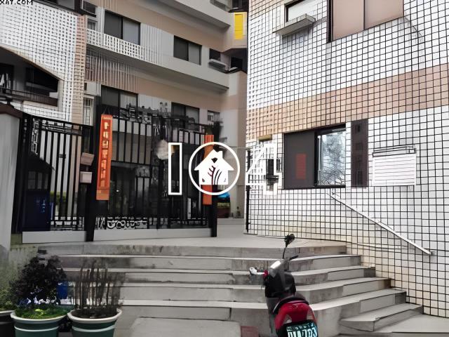 西屯華廈法拍-2