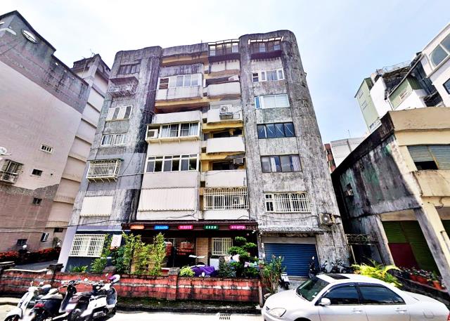 礁溪鄉德陽路一品大廈
