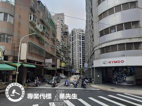 新北大樓法拍-4
