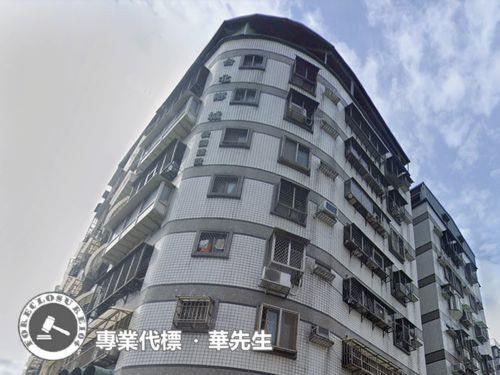 新北八里法拍華廈-2