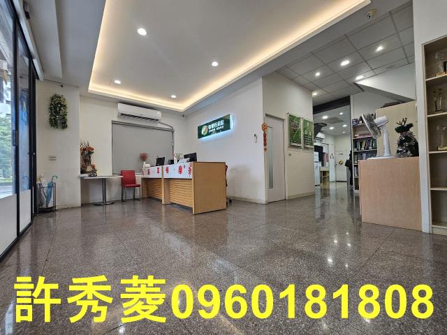 高雄岡山店面-7