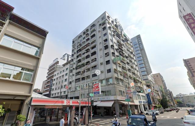 高雄拍賣華廈-7