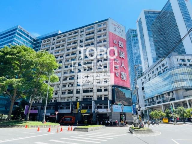 信義區法拍大樓-1