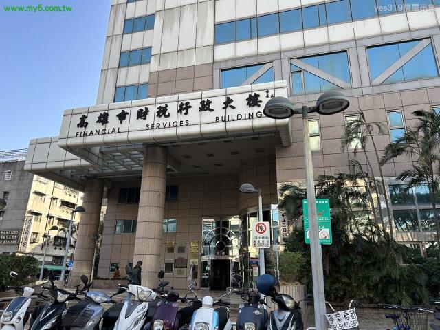 高雄新興區大樓-3