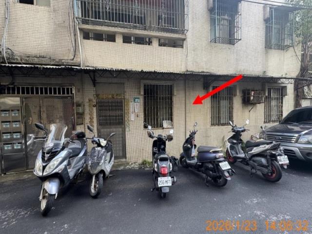 新北淡水法拍公寓_一樓_附同號增建-2
