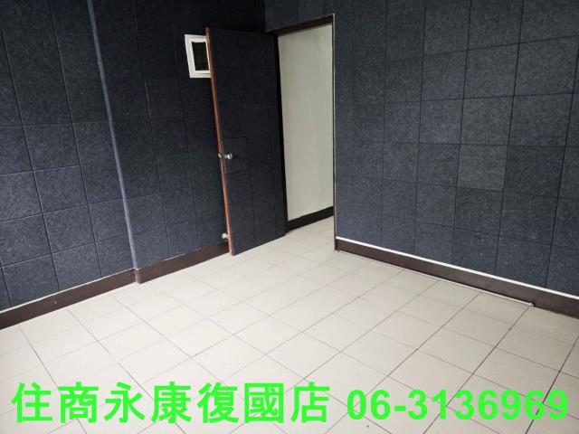台南東區透天-9