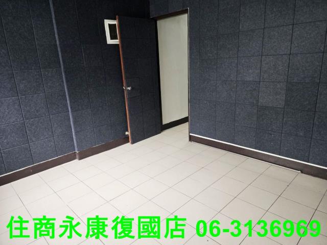 台南東區透天-9