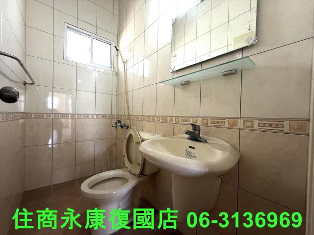 台南東區透天-10