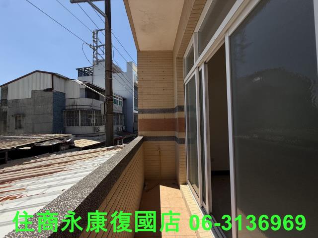台南東區透天-12