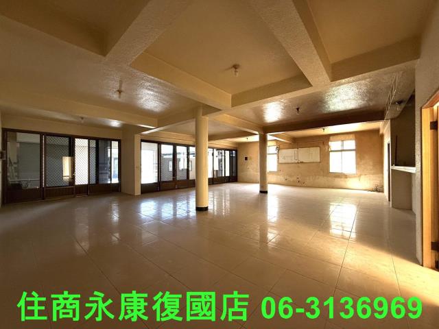 台南東區透天-1