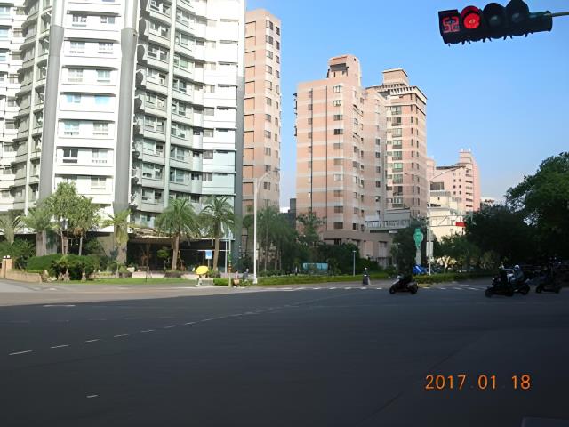 台北信義區大樓法拍-3