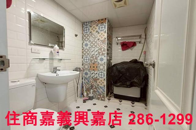 嘉義東區華廈-4