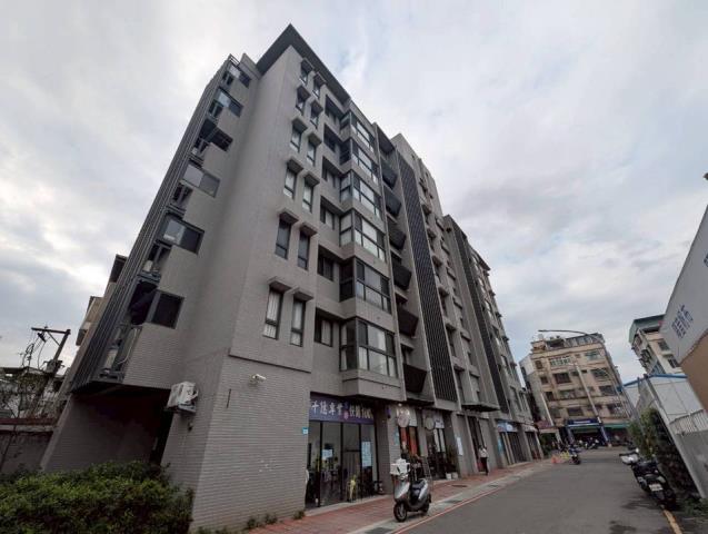 板橋區法拍屋光正街優室法拍林小陽