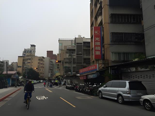 台北大安區拍賣大樓-4
