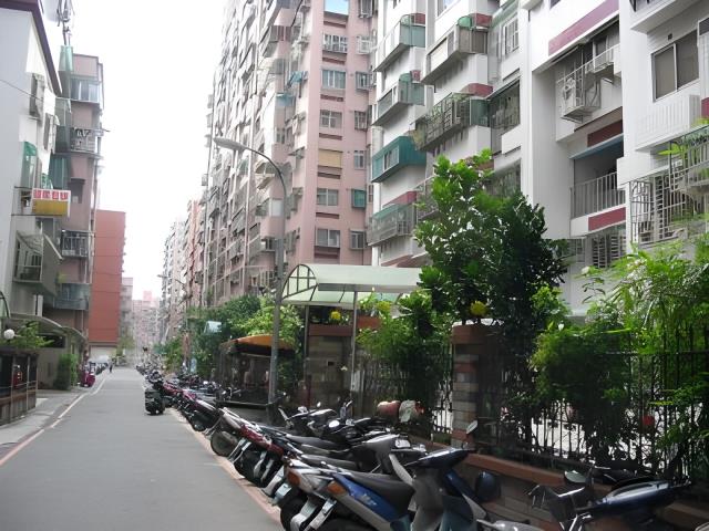 新北新莊拍賣華廈-5