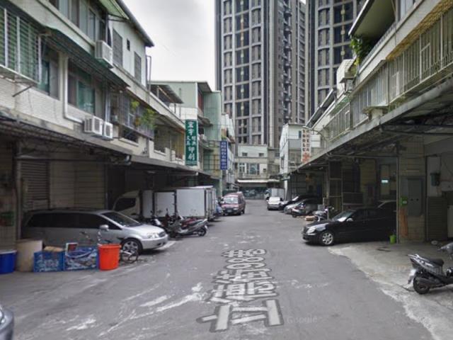 中和法拍透天-8