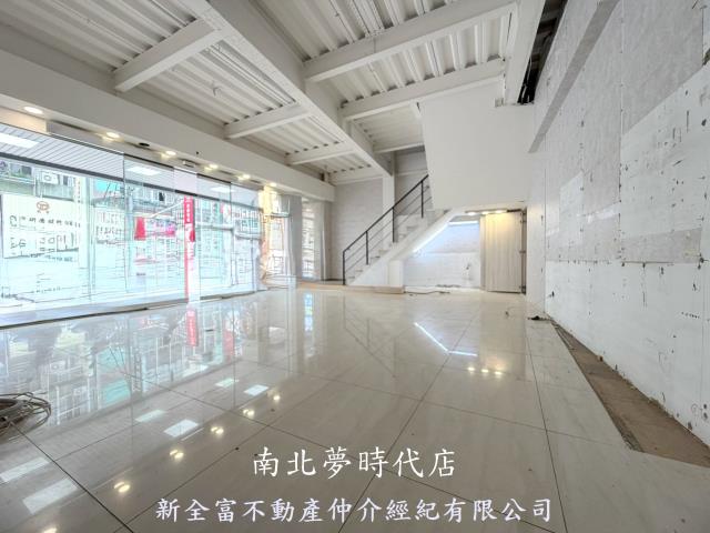 中西區透天-5