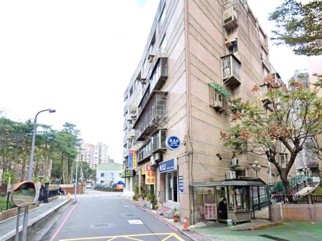 新北淡水法拍華廈-2