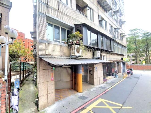 新北淡水法拍華廈-4