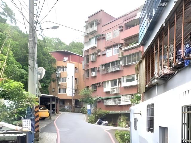 新北新店大樓_華廈_低公設3房車法拍-7