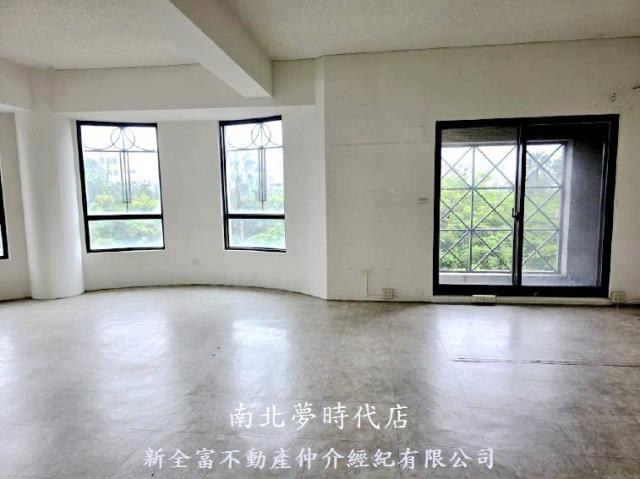 台南東區透天-0