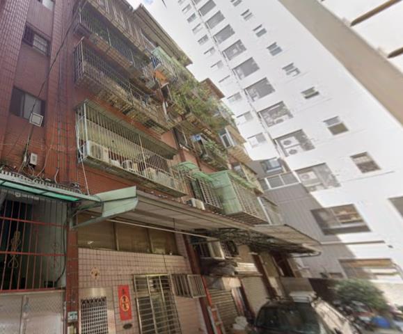 三重公寓法拍-3
