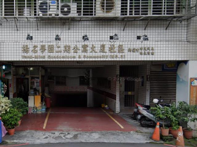 新莊拍賣大樓-3