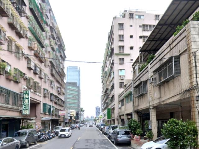 三重大樓法拍-7