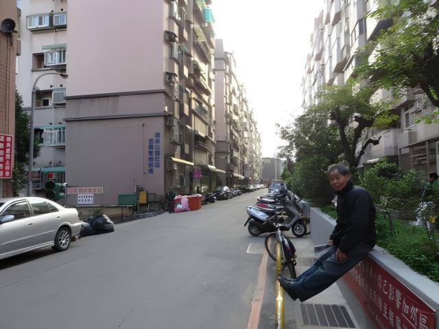 桃園楊梅法拍大樓-4