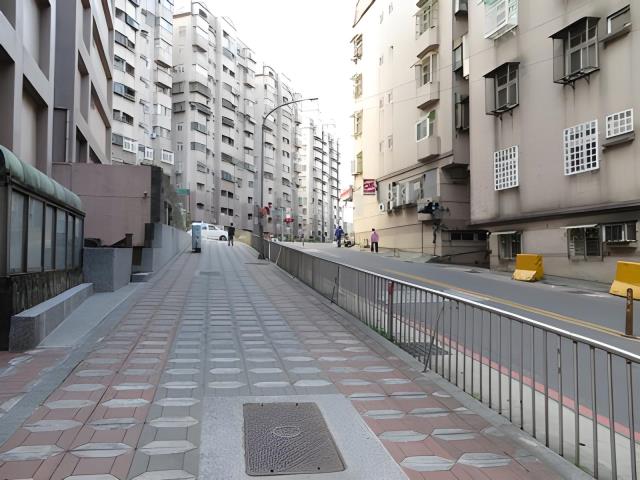 桃園楊梅法拍大樓-5