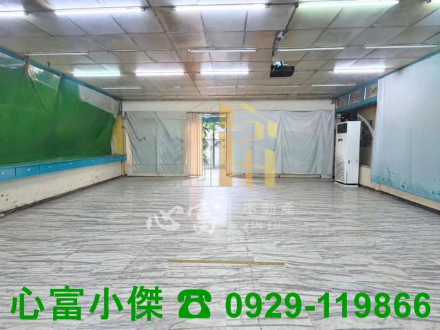 高雄岡山店面-0