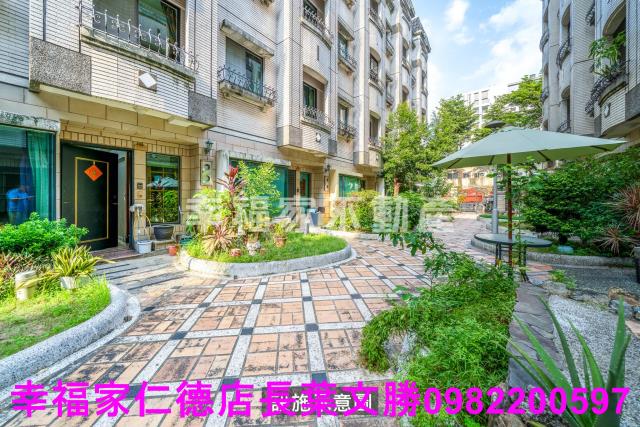 台南東區透天-0