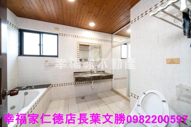 台南東區透天-2