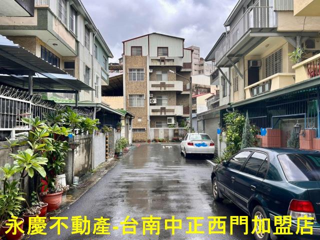東區透天-10