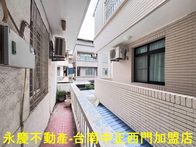 東區透天-8